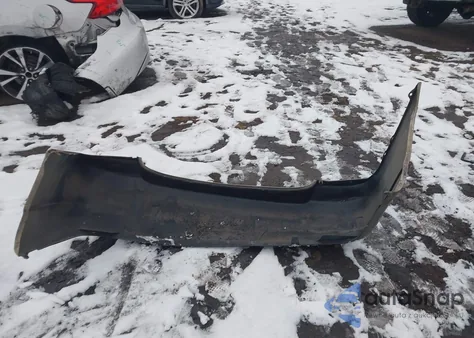 2004 Toyota Corolla Le из США, поврежденный, VIN 2T1BR32E74C167802